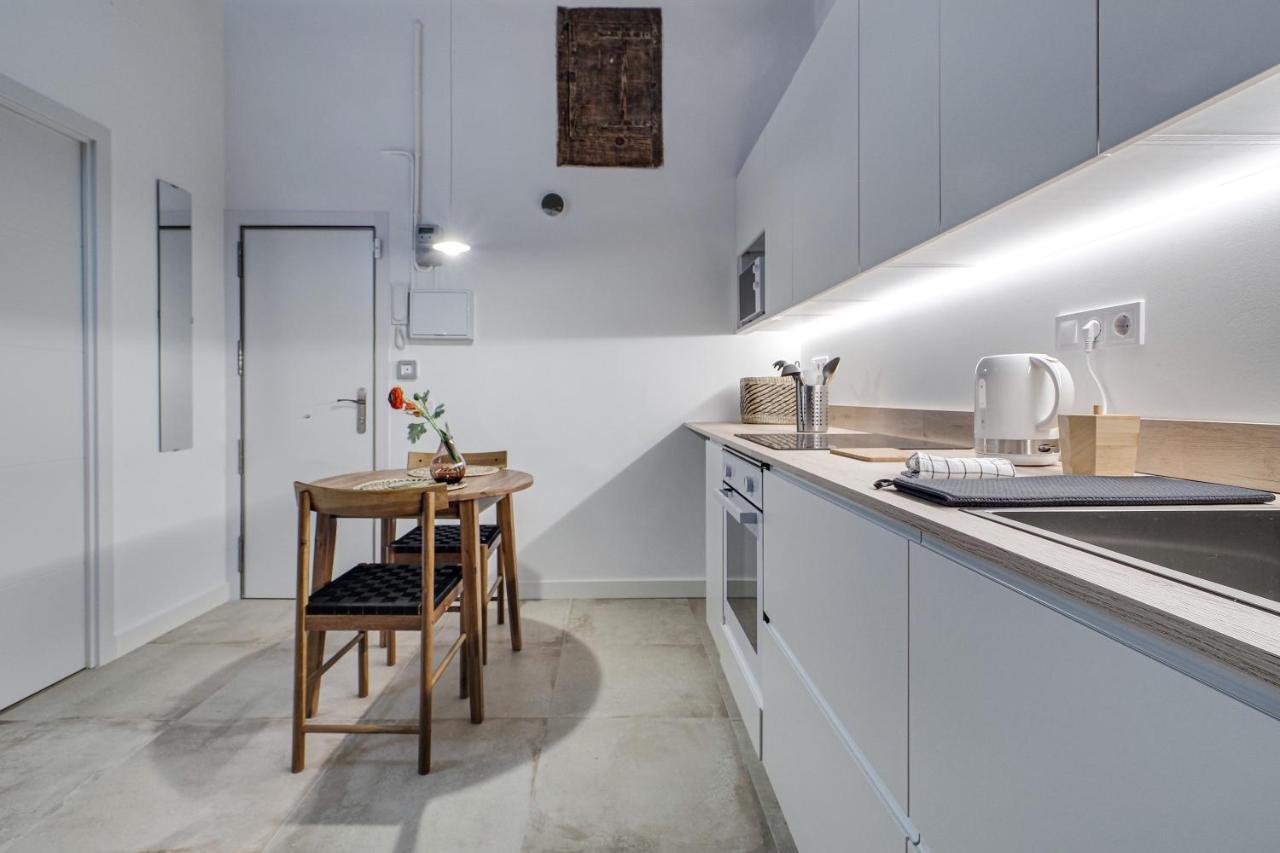 Mr Born Apartment บาร์เซโลนา ภายนอก รูปภาพ