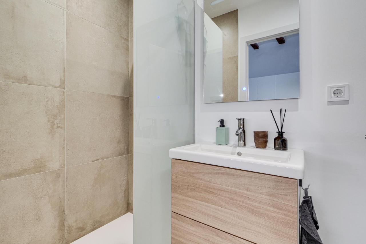 Mr Born Apartment บาร์เซโลนา ภายนอก รูปภาพ