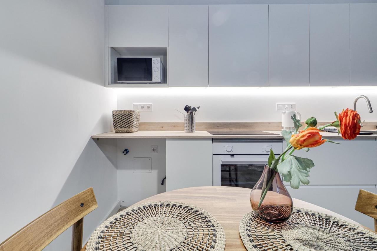 Mr Born Apartment บาร์เซโลนา ภายนอก รูปภาพ